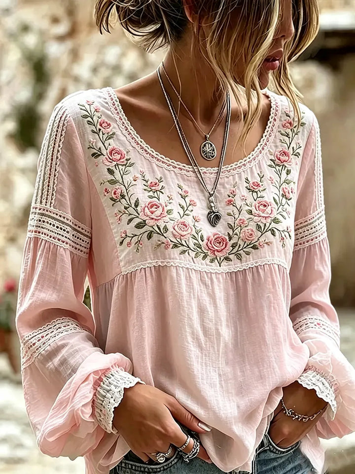 Tressalia - Broderet linnedbluse