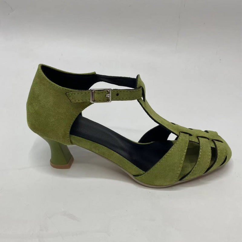 Lillian - Kilehælsandal med remme i blød finish