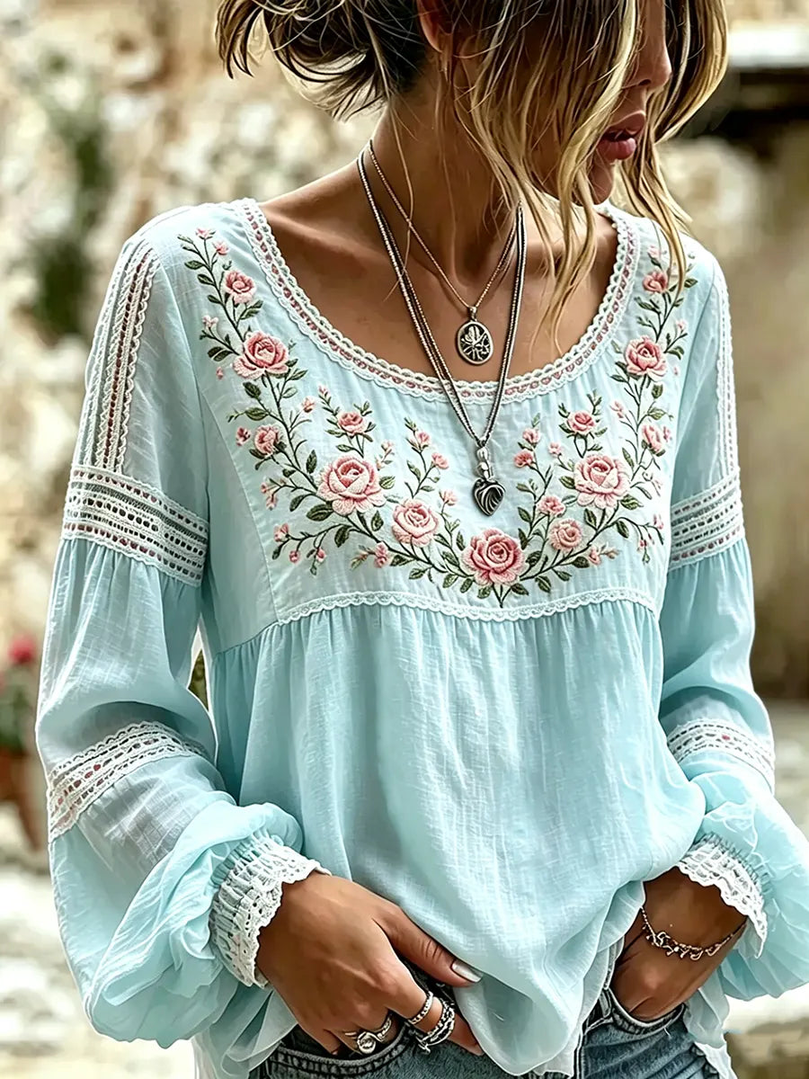 Tressalia - Broderet linnedbluse