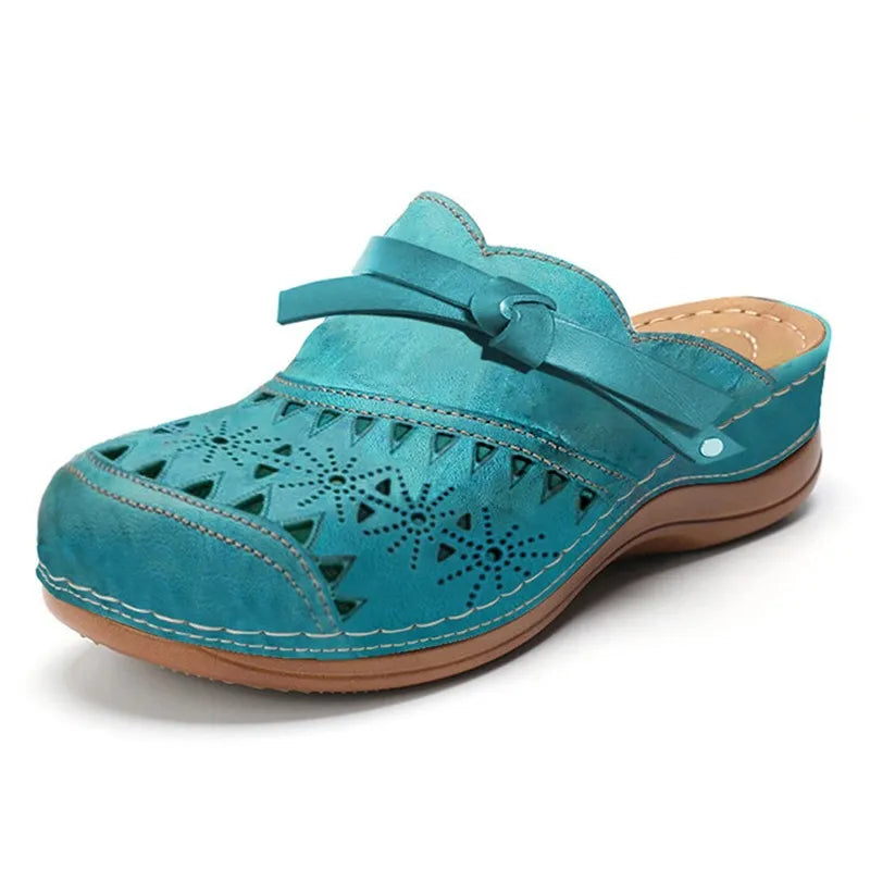 Mallory - Perforerede slip-on komforttræsko