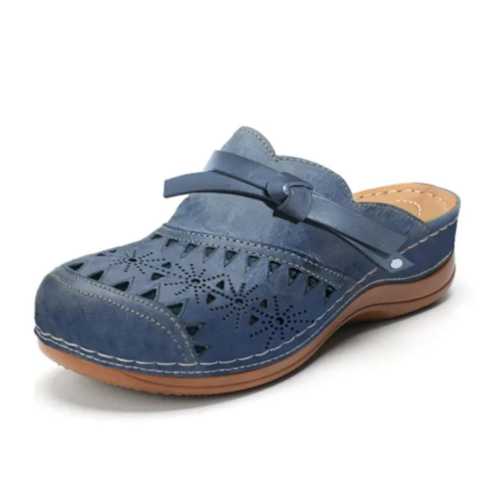 Mallory - Perforerede slip-on komforttræsko
