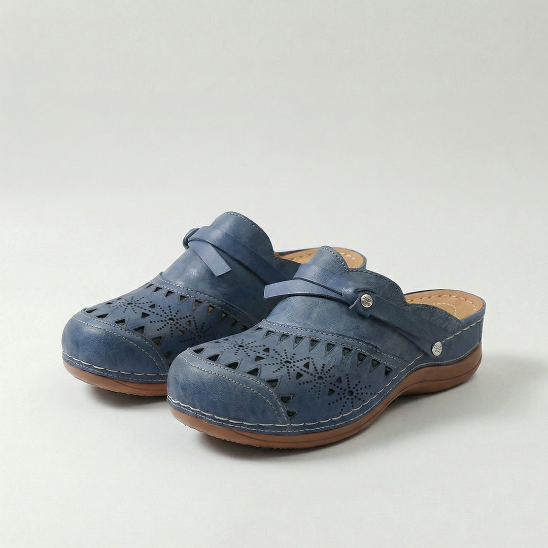 Mallory - Perforerede slip-on komforttræsko