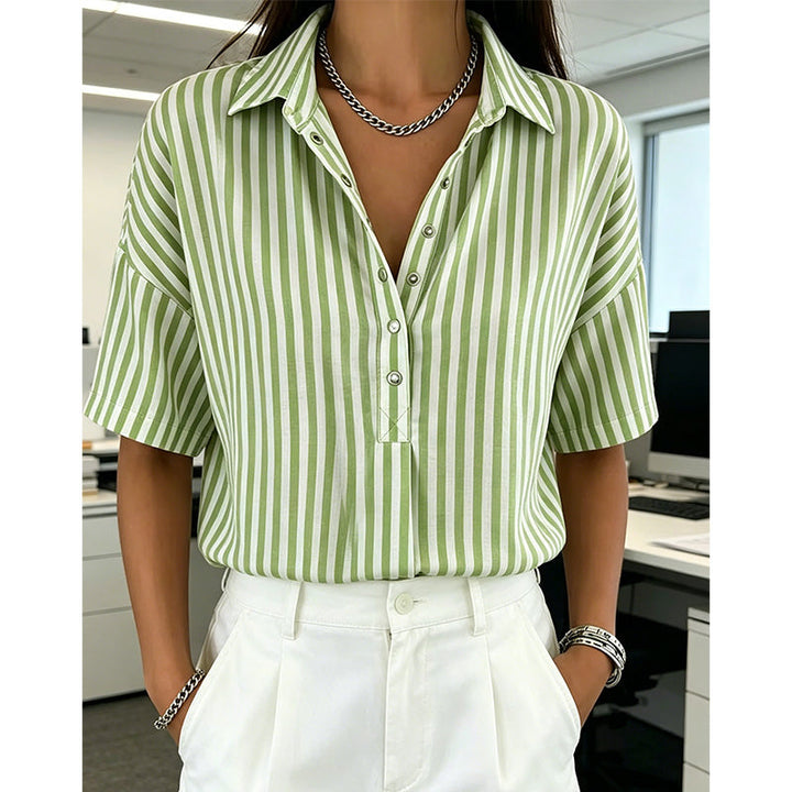 Alicia - Blød stribet V-halset top