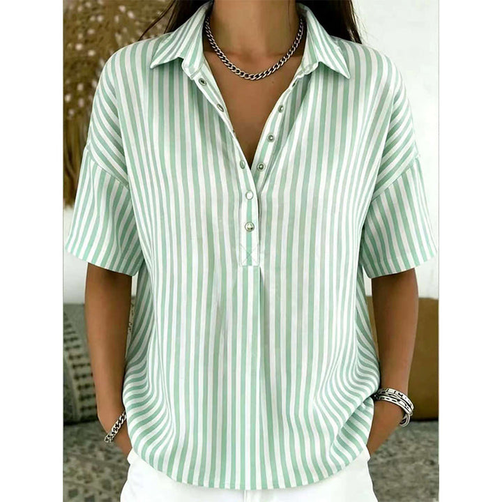 Alicia - Blød stribet V-halset top